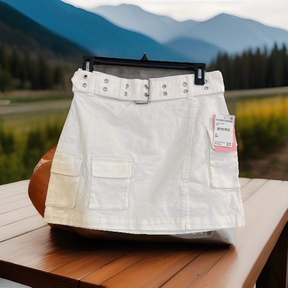 NWT Juicy Couture Women's Size 27‎ Mini White Cargo Skirt with Belt JC547-SKRT